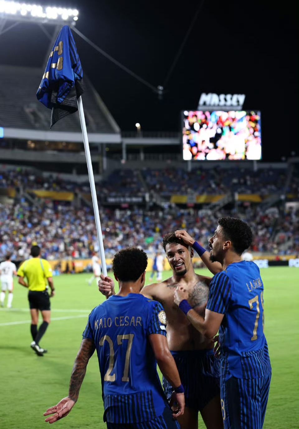 关于国际比赛日欧冠焦点战,瓦伦西亚止住颓势,质疑声仍在,年轻球员得到机会的信息 关于国际比赛日欧冠焦点战,瓦伦西亚止住颓势,质疑声仍在,年轻球员得到机会的信息