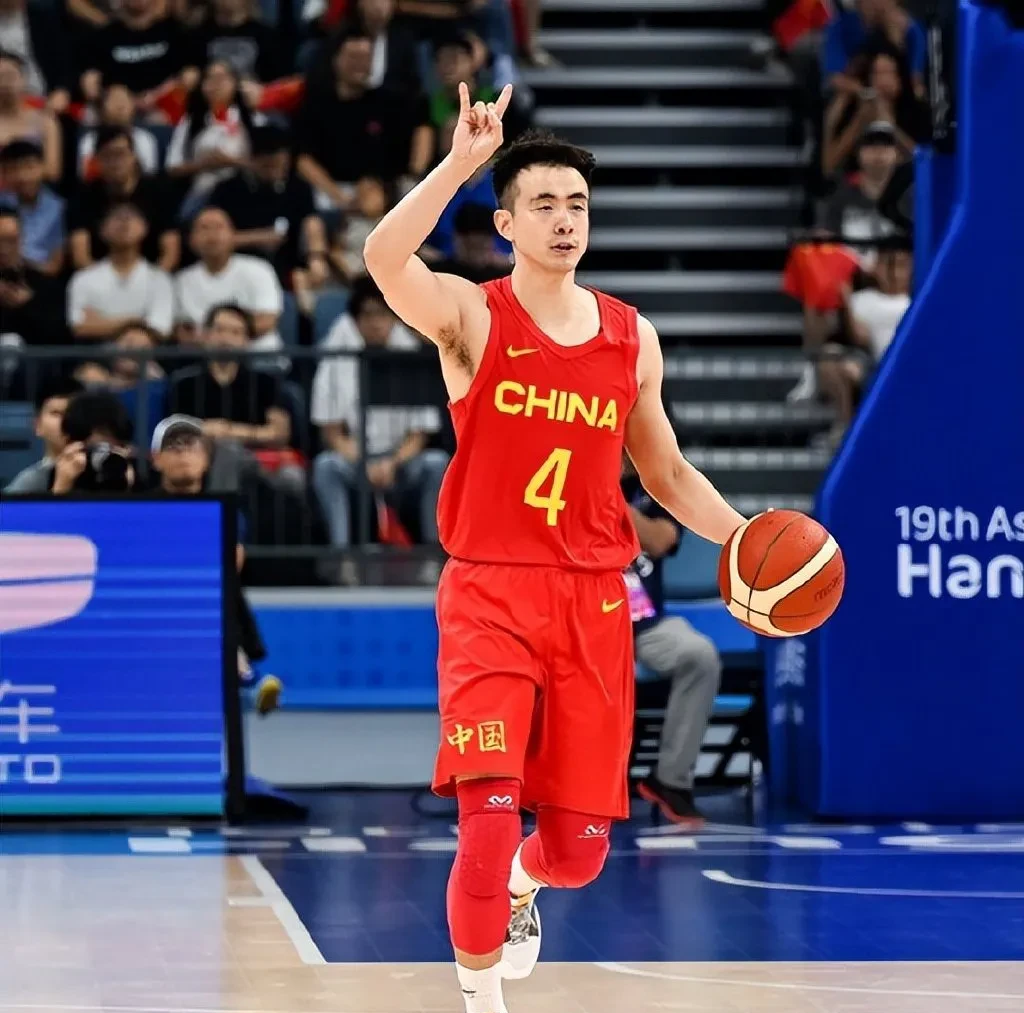 包含关键时刻辽宁本钢调整名单以备NBA常规赛;队长鼓劲环节打磨;目标明确;年轻球员得到机会的词条 包含关键时刻辽宁本钢调整名单以备NBA常规赛;队长鼓劲环节打磨;目标明确;年轻球员得到机会的词条